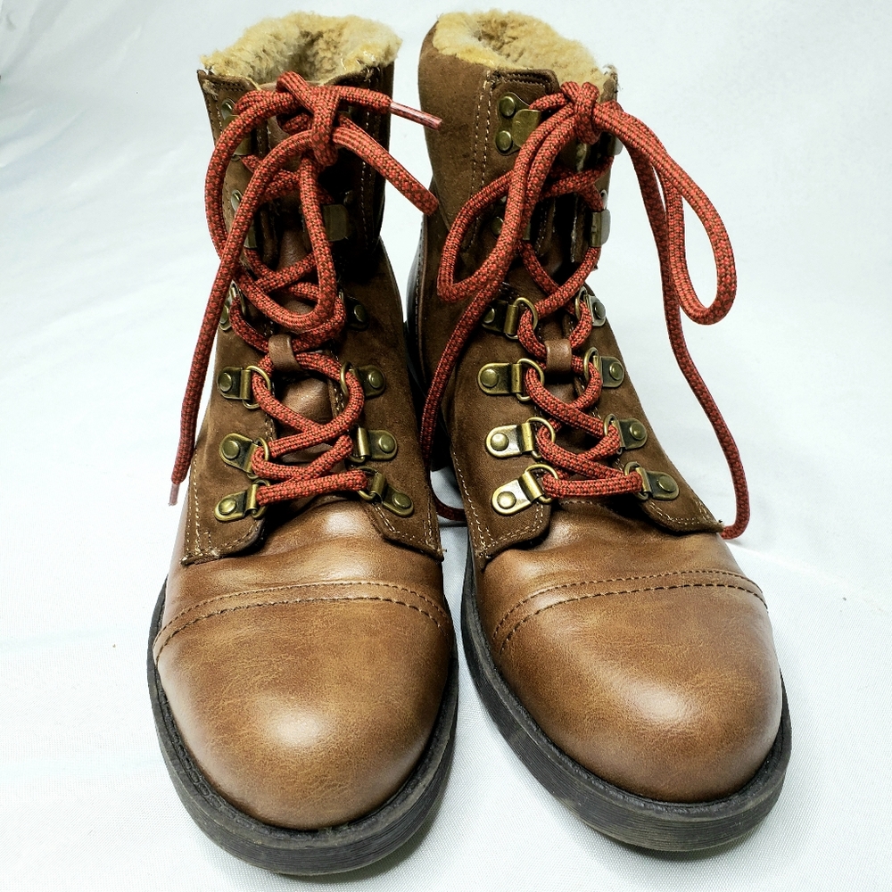 Indigo Rd Women's Combat Lug Sole Boots